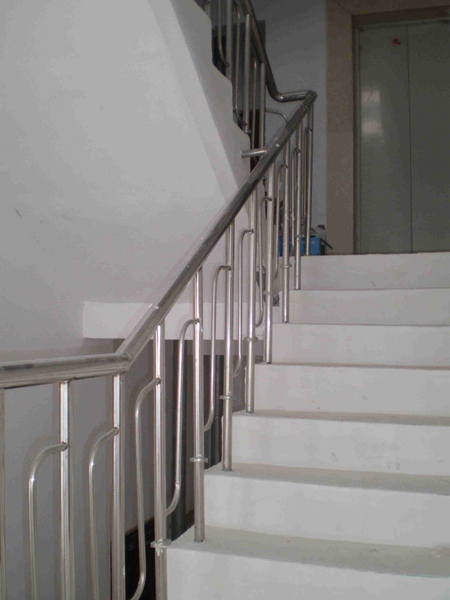 白鋼樓梯扶手